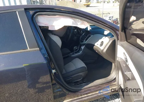 2016 Chevrolet Cruze Limited Ls Auto z USA, uszkodzony, nr VIN 1G1PC5SH7G7213396